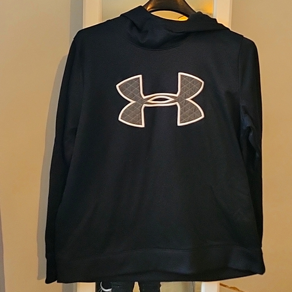 Hooded sweatshirt
